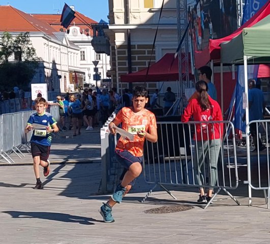 553829821_122301937460004315_4888340878445318324_n