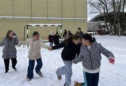 f04dfc9f-2fad-4aa1-9a83-56b74e3c45fe