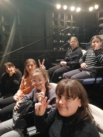 619097408_1456818149377837_604413073425954630_n